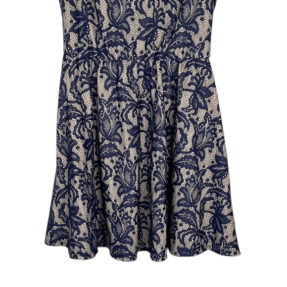 Urban Hearts Dress Womens Medium Blue Beige Lace Overlay Fit and Flare - Picture 4 of 8
